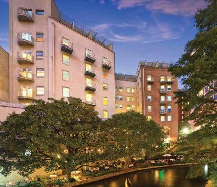 Club Wyndham Riverside Suites