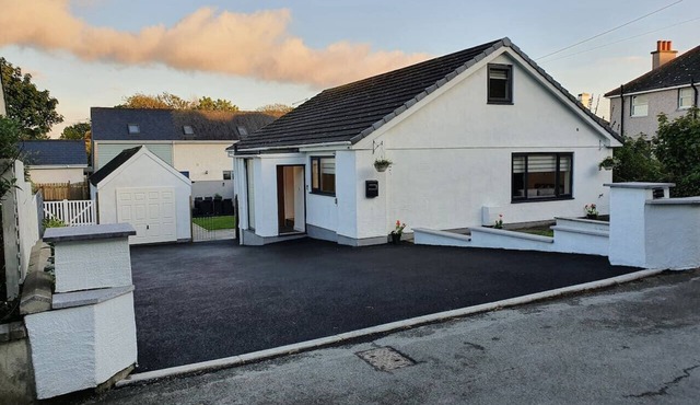 Clydfan No 1 Trearddur Road