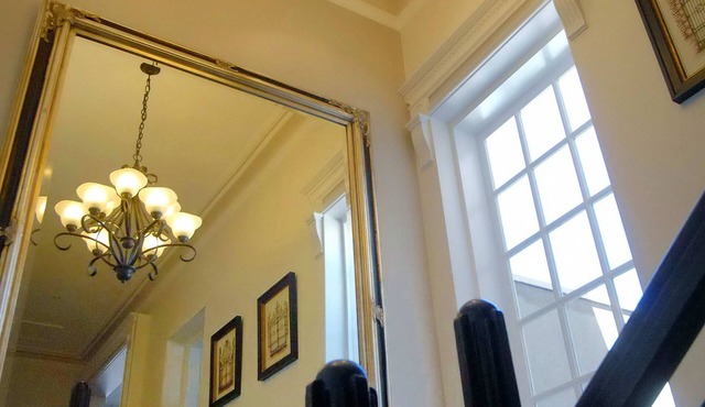 Clyvemore - Luxurious, boutique accommodation in the heart of the Ballarat.