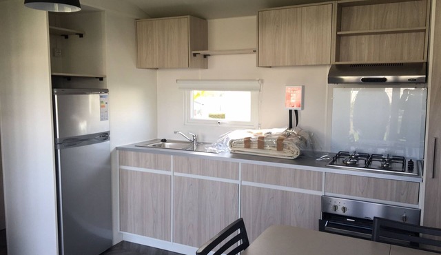 Cmping village 4 * Domaine du Litteau New mobile home Samba 6/8 people