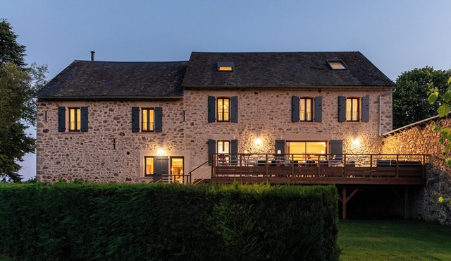 Co-Gîte à Condat - Splendid renovated farmhouse ideal for families!