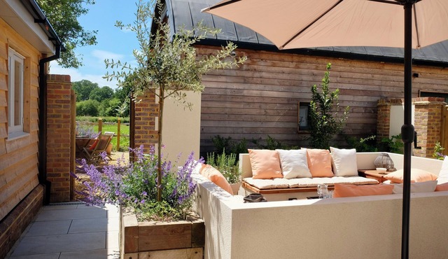 Coach House & Barn in countryside. Luxury accommodation and pet-friendly.