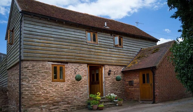 Coach House - detached cottage within 135 acres