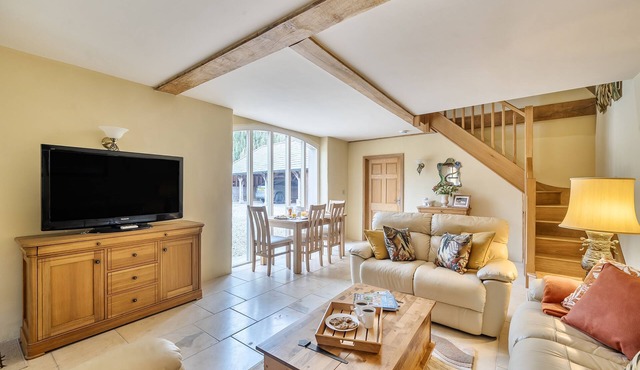 Coach House - sleeps 4 guests in 2 bedrooms