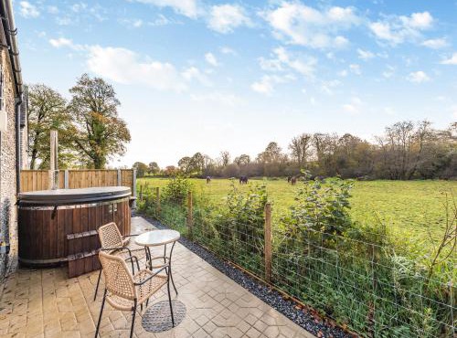 Coach House - Uk49793