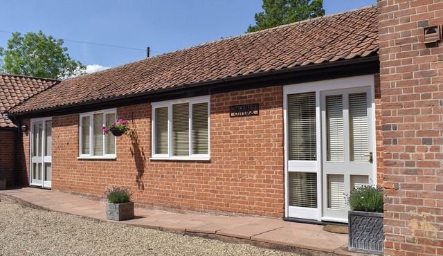 Coachman's Cottage - UK11449