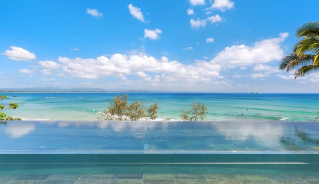 Coast at Byron - Luxurious Build on Wategos Beach