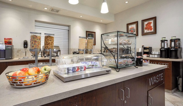 Coast Weyburn Hotel