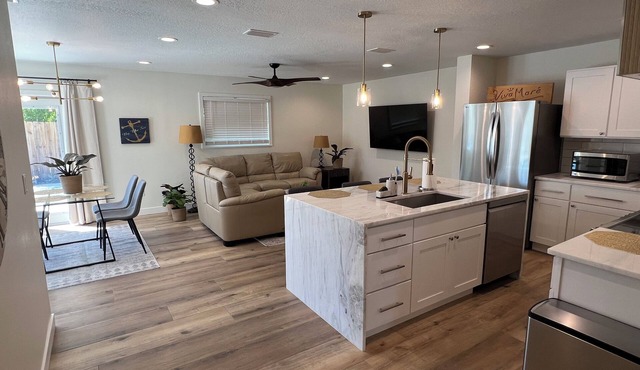 Coastal 4BR Pool Home – Close to Beach 12mins