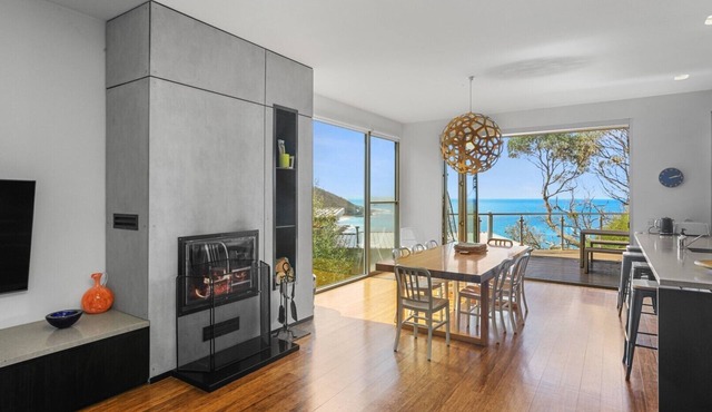 Coastal Break - Wye River