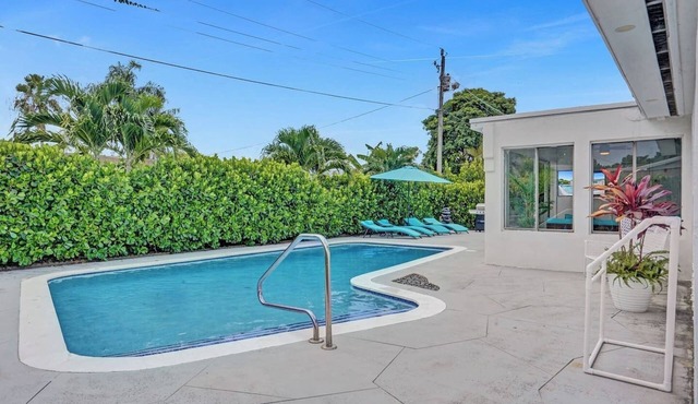 Coastal Breeze Retreat with Heated Pool