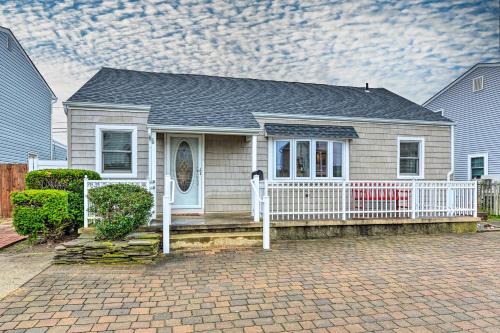 Coastal Brigantine Cottage Walk to Beaches