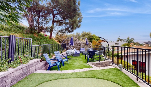 Coastal Cabana - Bird Rock retreat with hot tub, firepit & ocean-view terrace