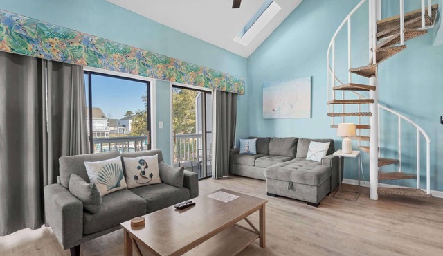 Coastal Calm/Poolside Surfside Condo(By Beach Star)