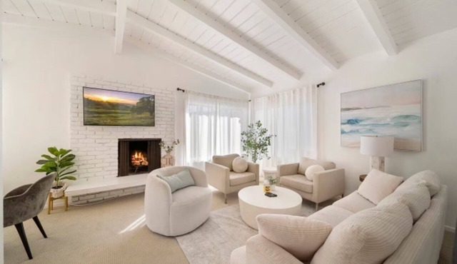 Coastal Charm Awaits: Book Your Getaway Today!