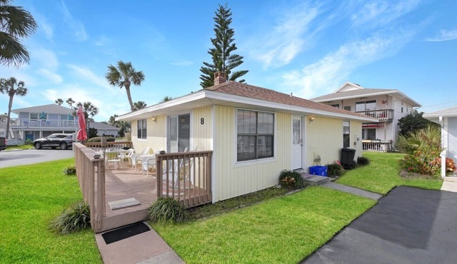 Coastal Charm Meets Comfort at Surf Crest Village Sea Turtle Cottage #8 – Pet