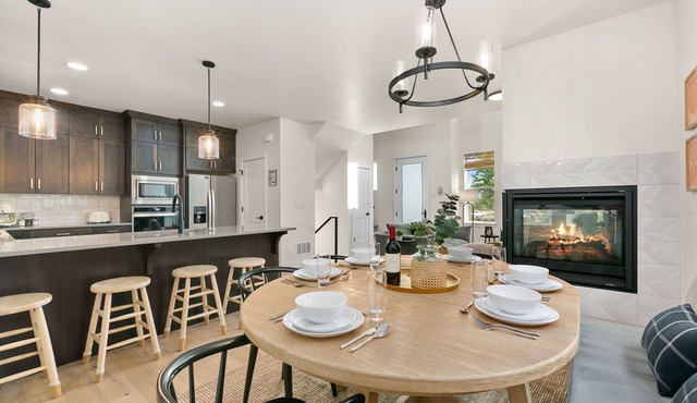 Coastal Chic Home near New Belgium & Old Town FC