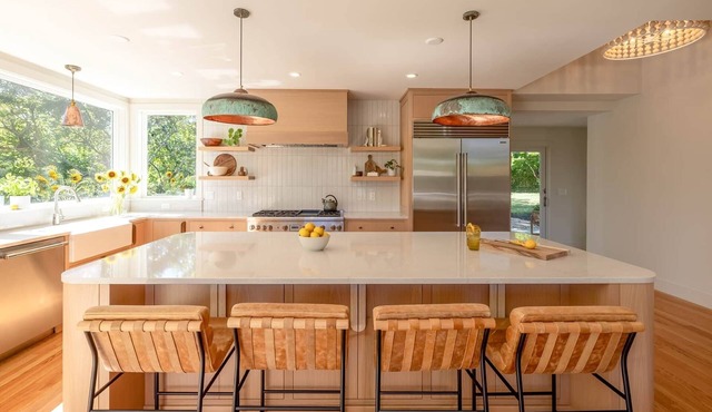 Coastal Chiltonville Retreat