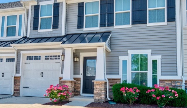 Coastal Club * 3BR Lovely Townhous * 2.5 Baths * Sleeps up to 8 * 2 King Beds
