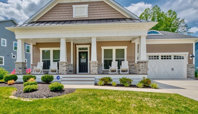 Coastal Club * 6BR Beach House * 18218 * in Lewes DE w 4 Baths!