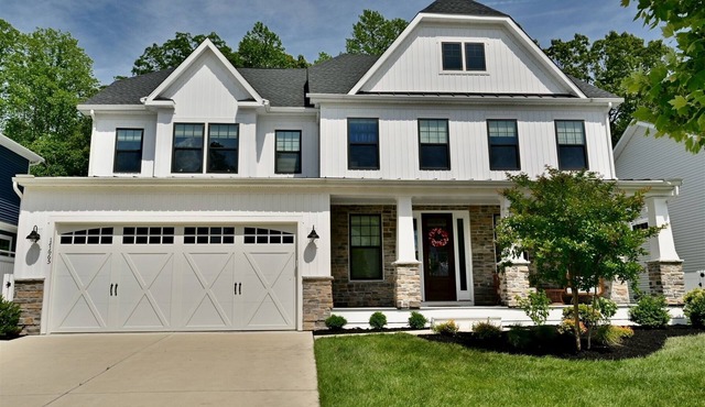 Coastal Club* 6BR Luxury House w 5 Full Bathrooms (Sleeps 12 Adults or 14 total)