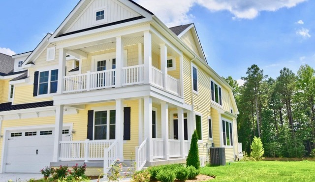 Coastal Club * 6BR New Twin Vacation Home w 3.5 Baths, Sleeps up to 14