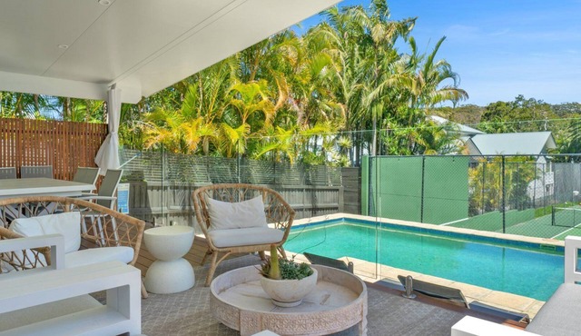 Coastal Clubhouse, TOP NOTCH