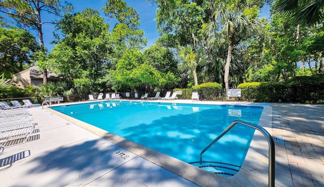 Coastal Comfort at 66 Night Heron – Steps to Beach in Sea Pines - Dog Friendly