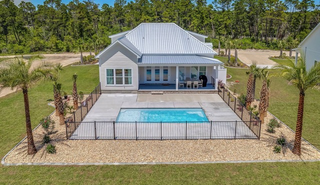 Coastal Cottage on the Forgotton Coast of St Teresa, Florida