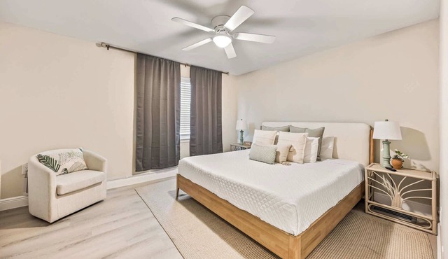 Coastal Countdown – Relaxed Townhome Near Beach & Rockets