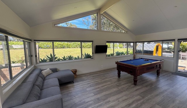 Coastal Country Haven | Sauna, Spa, Space & Serenity