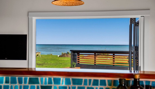 Coastal Daze - New Plymouth Holiday Home