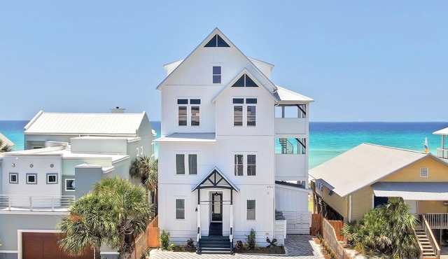 "Coastal Dreaming" Beachfront w/Private Pool - Perfect Family Getaway!