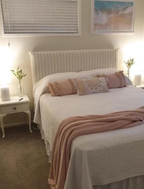 Coastal Escape in Mairangi Bay