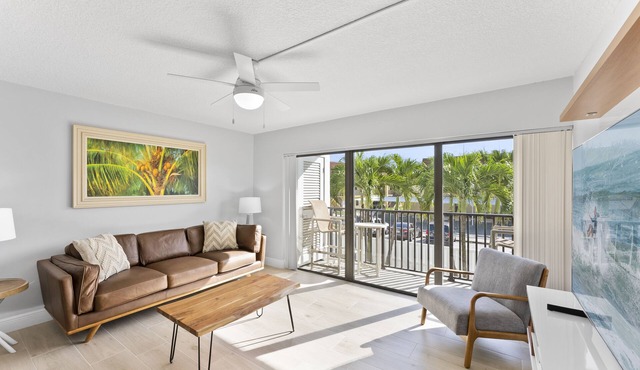 Coastal Escape: Luxe Condo with Ocean Views, Rooftop Deck & Heated Pool!