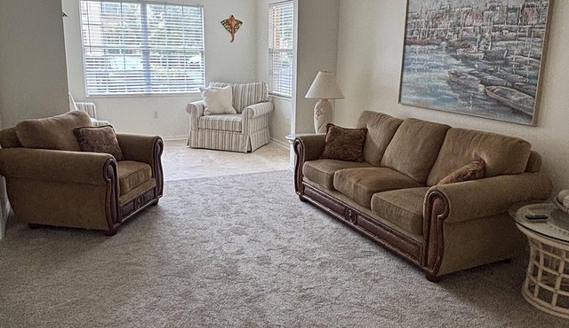 Coastal Escape: Spacious Condo Near Beaches & Shopping