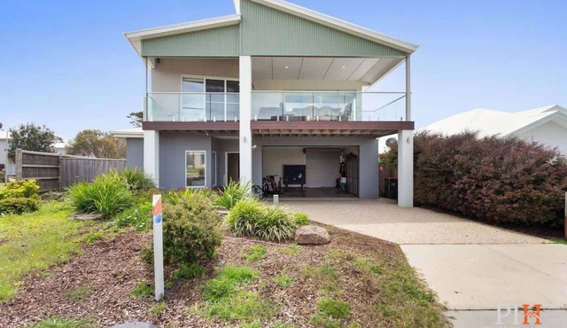 Coastal Family Retreat in CW