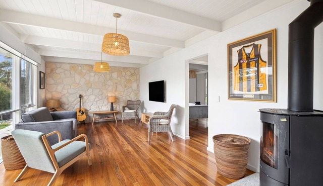 Coastal Gem on Domain