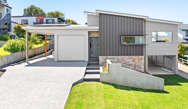 Coastal Haven - 128 Noble Parade Dalmeny