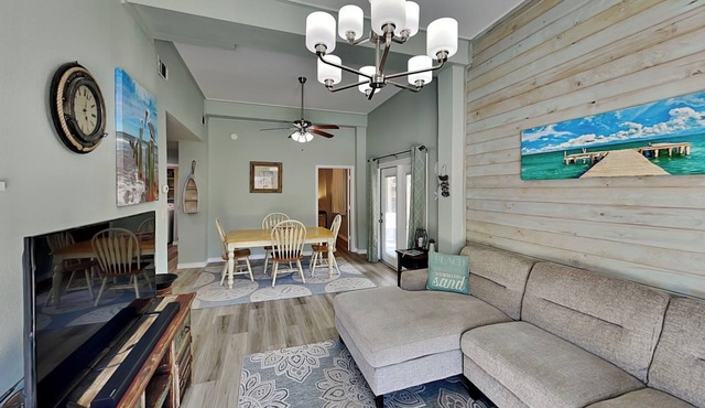 Coastal Hideaway | Cozy + Pet-Friendly Retreat