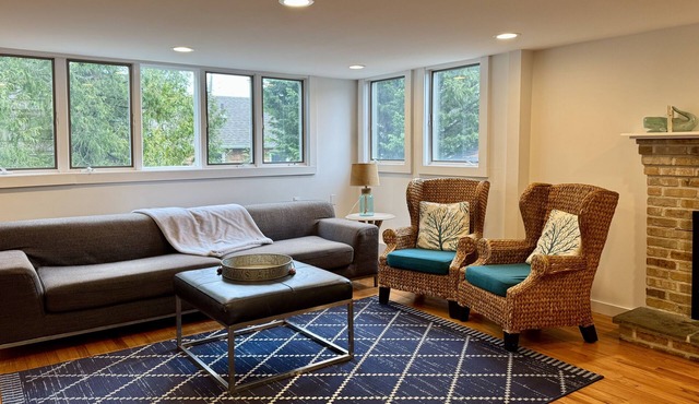 Coastal Home in Beach Community w/Ocean Views