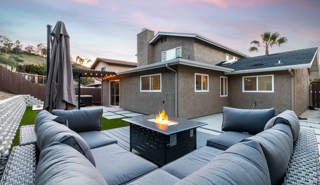 Coastal Home Perfect for Large Families and Groups of Friends