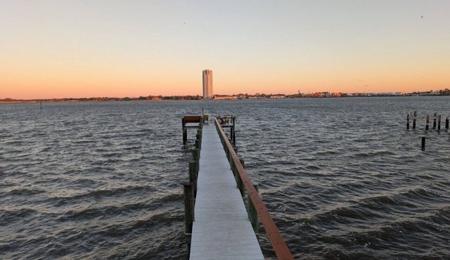 Coastal Home with Neighborhood Fishing Pier