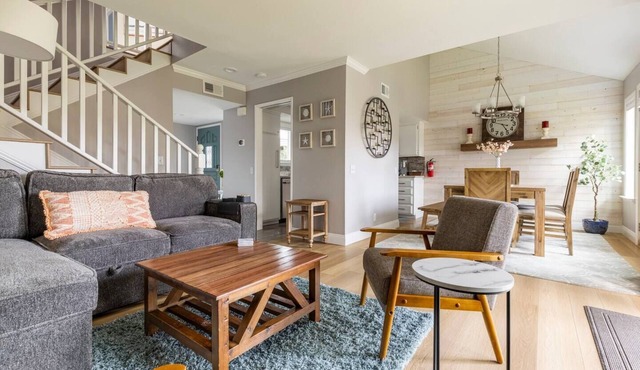Coastal Home with EV Charger & BBQ near The Village
