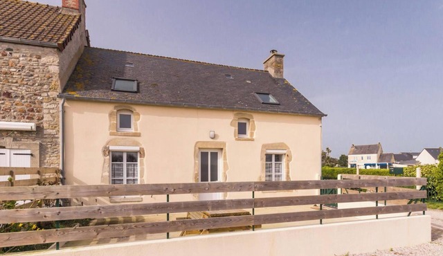 Coastal house, pets welcome - 5 guests