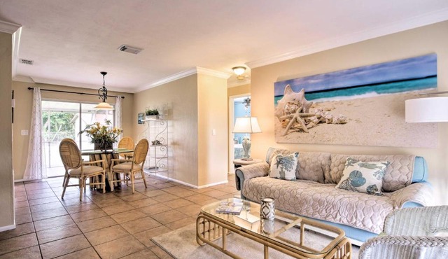 Coastal House with Fenced-In Yard - 5 Mi to Beach!