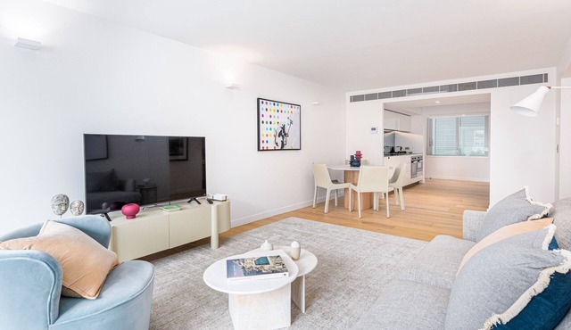 Coastal Living on Bondi Beach