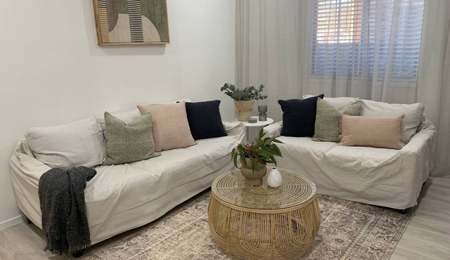 Coastal Luxe Cottage in Morpeth