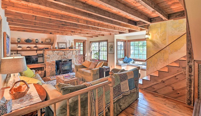 Coastal Maine Retreat: Deck w/ Bay Views!