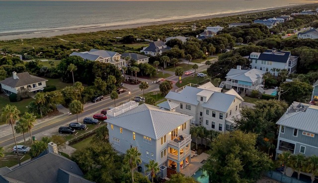 Coastal Manor~ 6 bdrm, across from ocean, Ocean Views!, Private Pool and Hot Tub, Elevator!